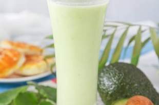 颜值口感兼具!夏日牛油果冷饮推荐