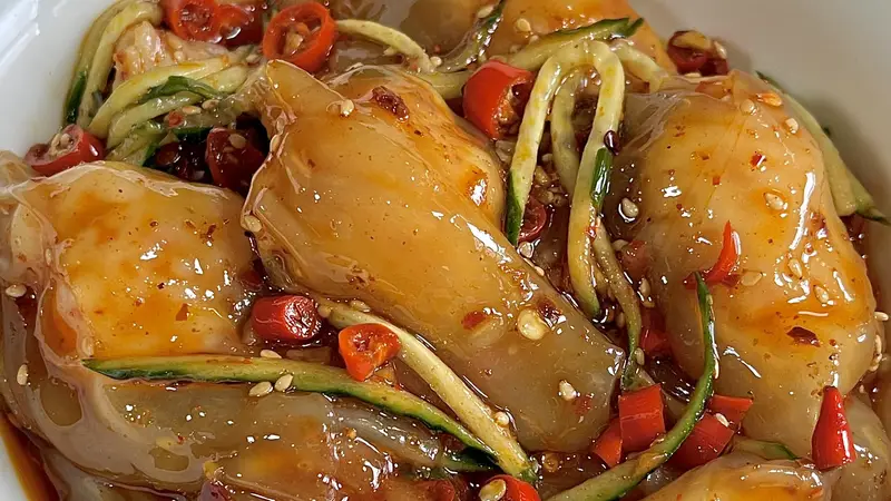 酸辣柠檬虾饺：软糯弹牙，一口就爱上