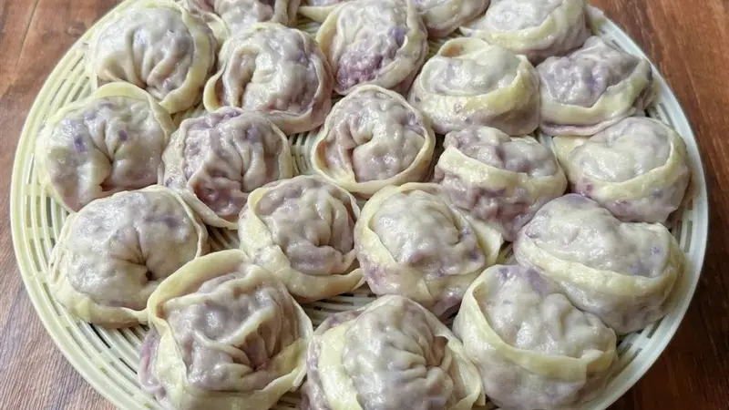 夏天吃饺子，这个菜调馅太好吃了，清爽又低脂，天热蒸一锅比煮一锅还简单省事！