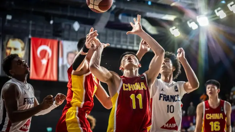 刘玄昱20+7中国不敌法国 无缘U17男篮世界杯8强