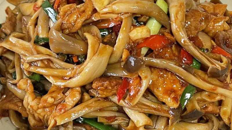鹿茸菇炒肉：鲜香入魂的家常下饭神器