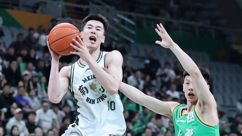 郭昊文无缘国王加州夏联名单 母队同曦渴望顶薪续约