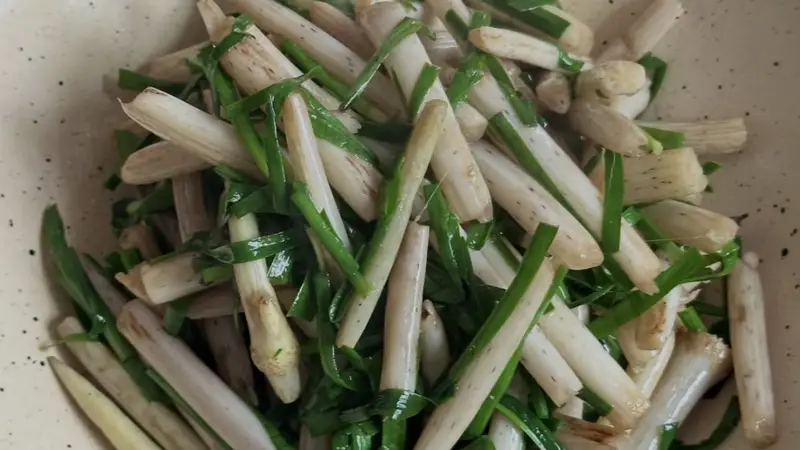 吃菜可别错过当季鲜哦，为啥简单家常炒炒就能鲜得让人直回味