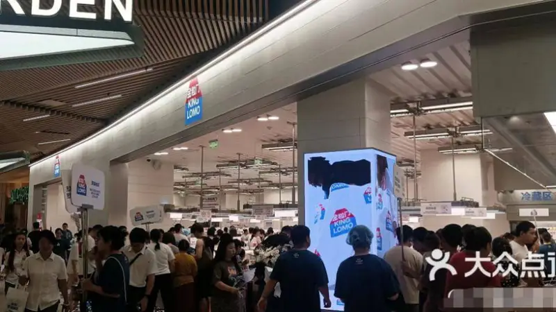 门店月销超600万，赵一鸣、绝味都在抢，新鲜零食是风口还是泡沫？