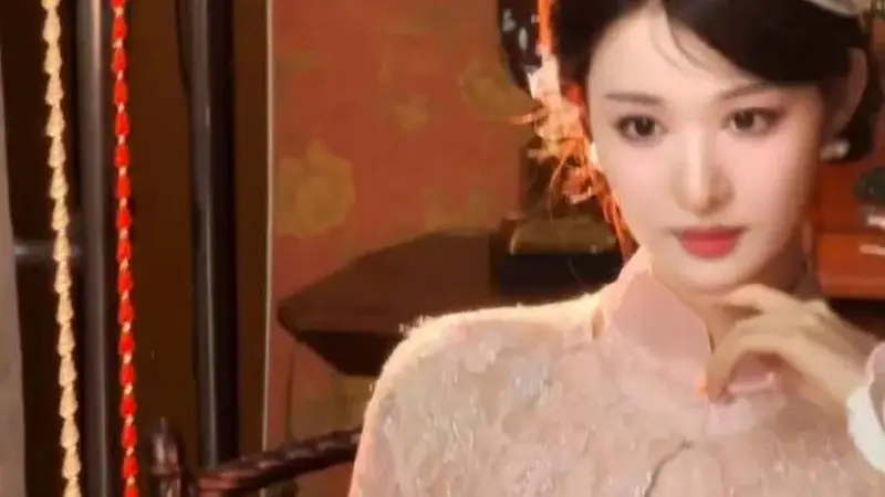 让王楚然穿旗袍的是天才!优雅温婉曼妙身材美到犯规