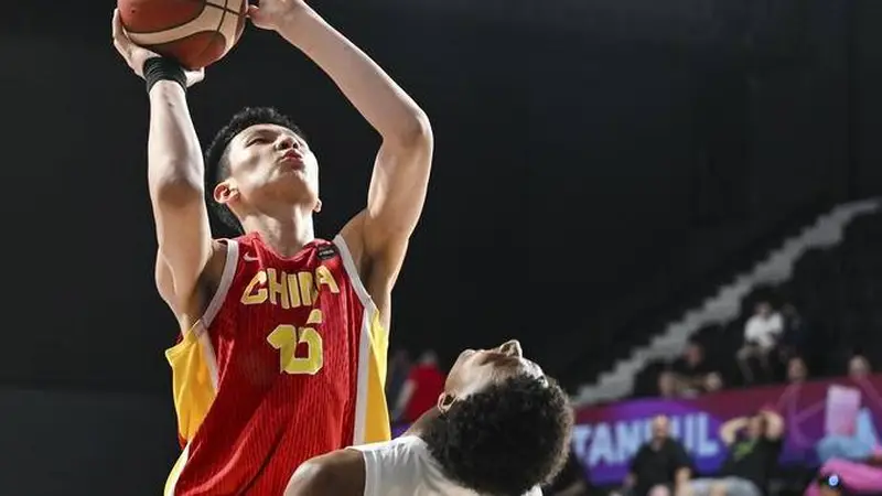 下一个登录NBA的中国人!选秀专家看好2米15国青小将