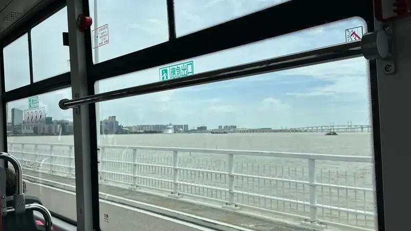 在澳门,教堂与圣物