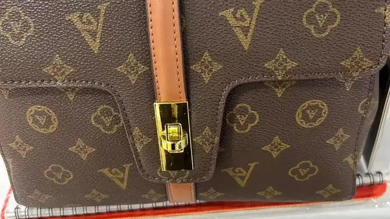 LV起诉宁波一百货店,店主:进货来源合法