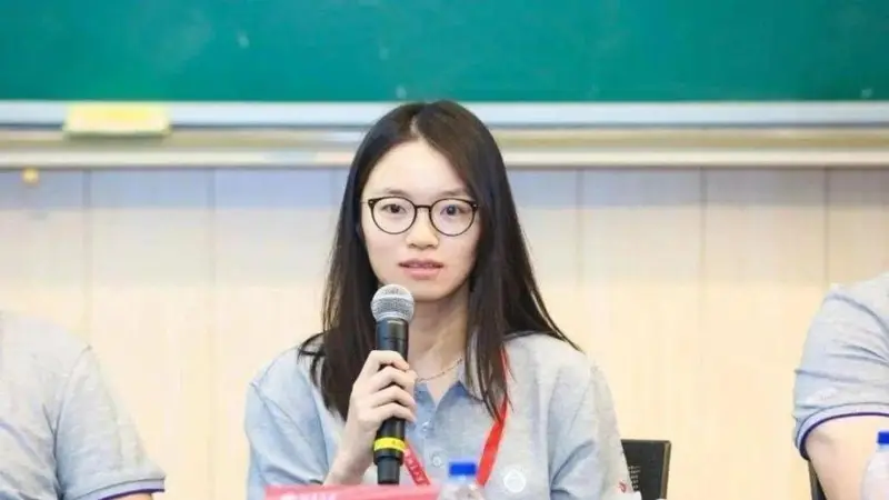 两位中国籍数学家登上数学界最高殿堂,他们攻克了什么难题?