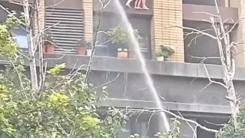 连云港火灾致3岁女童身亡,云梯之问