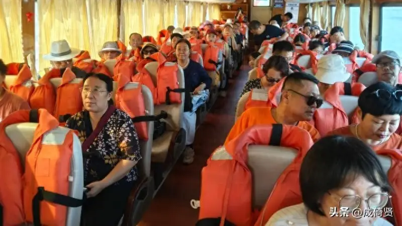 399元两口子玩6天？揭秘低价老年旅行团，处处算计老人积蓄