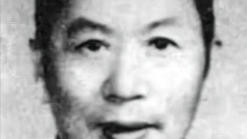 54年，毛主席见到族侄，得知湘潭县委书记名字后说：他当得了吗？