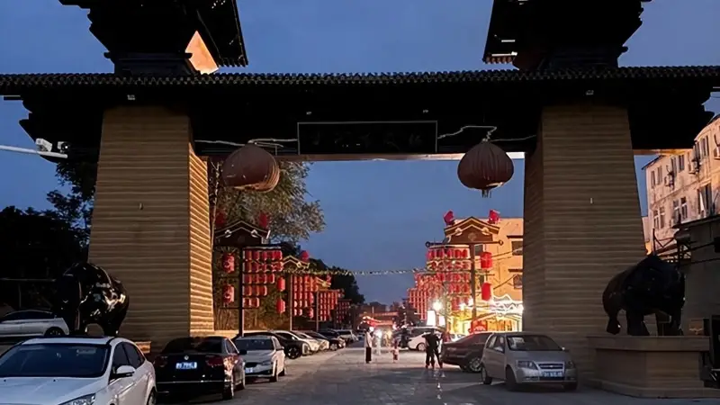 1700万换来的“寂寞”,一网红景区半年凉透,打了谁的脸?