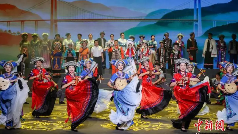 贵州民族歌舞剧《锦·蓝》预热专场精彩上演