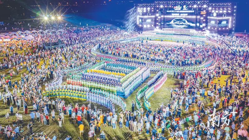 万人共舞!2026海南欢乐节调声大展演精彩上演