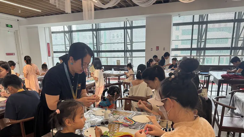 从展柜到指尖，宝安孩子把文物“做”成手工
