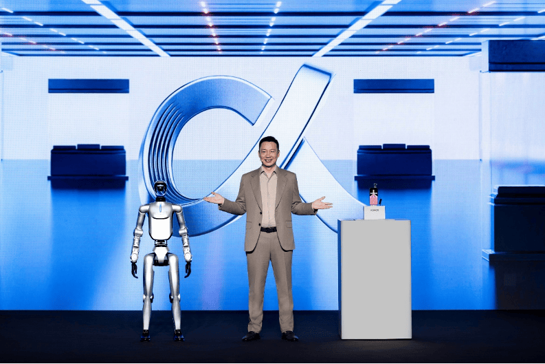 荣耀机器人手机Robot Phone亮相!手机不应是“无聊黑色方块”