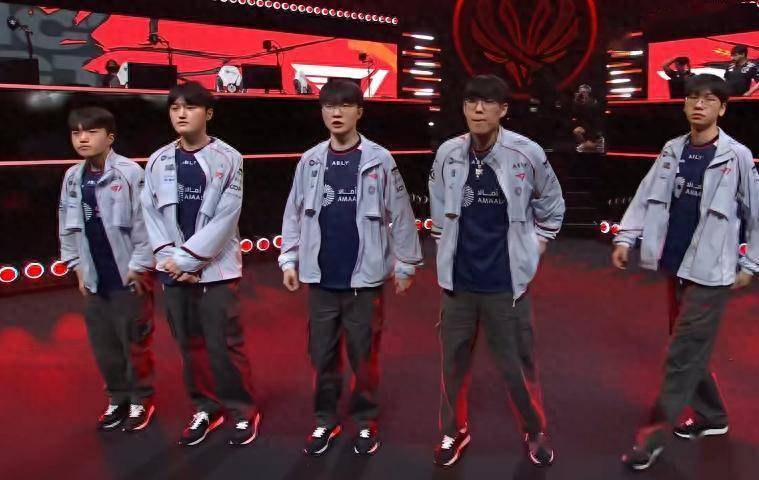 T1零封FUR晋级，Peyz累坏了，Faker首次认可BLG：出乎意料的强